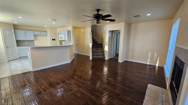 2320 Shady Pine Drive, Conroe, TX 77301