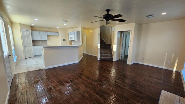 2320 Shady Pine Drive, Conroe, TX 77301