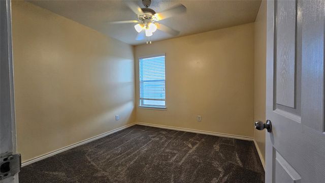 2320 Shady Pine Drive, Conroe, TX 77301