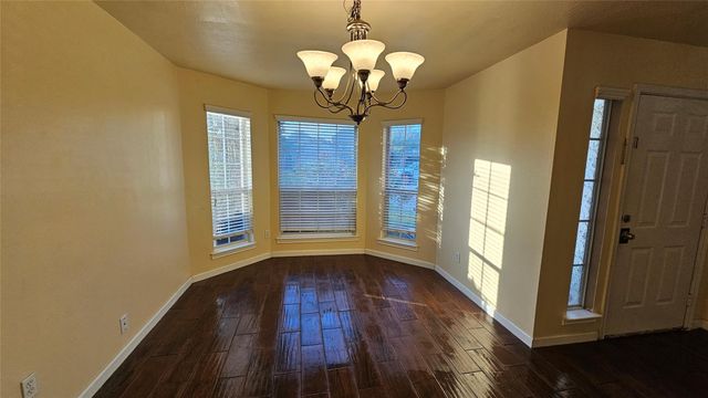 2320 Shady Pine Drive, Conroe, TX 77301