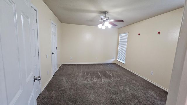 2320 Shady Pine Drive, Conroe, TX 77301