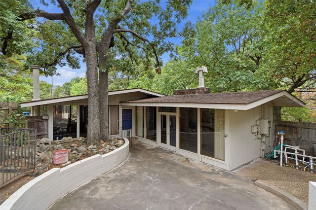 6741 S Birmingham Avenue, Tulsa, OK 74136