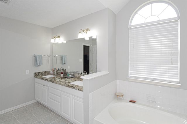 112 Wildwood Drive, Livingston, TX 77351