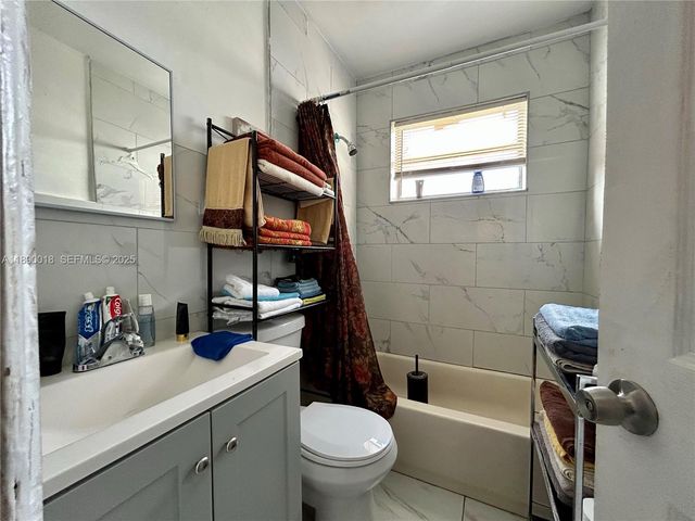 2013 Washington Avenue, Opa-Locka, Opa Locka, FL 33054