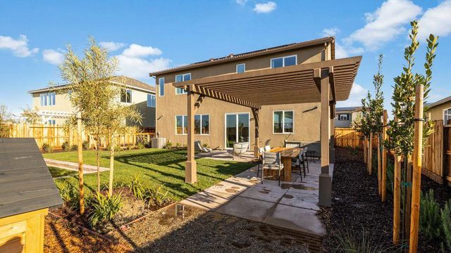 3238 Oak Trail Drive, Manteca, CA 95337