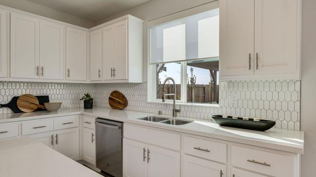 3238 Oak Trail Drive, Manteca, CA 95337