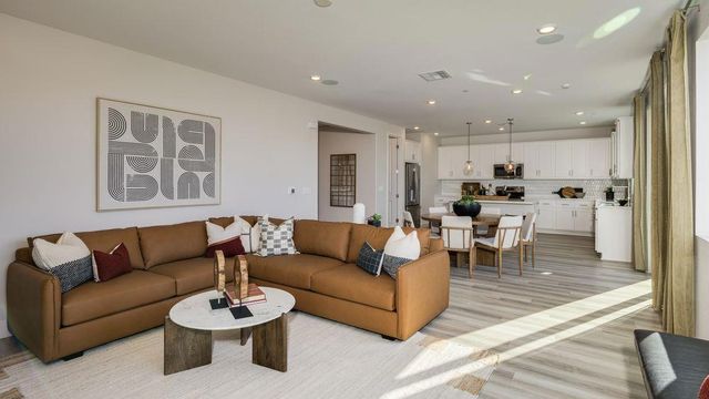 3238 Oak Trail Drive, Manteca, CA 95337