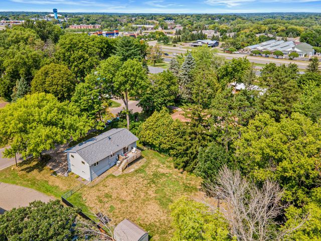 5919 Oldfield Avenue N, Stillwater, MN 55082