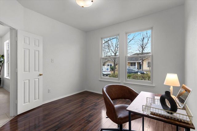 684 Hogan, Kyle, TX 78640