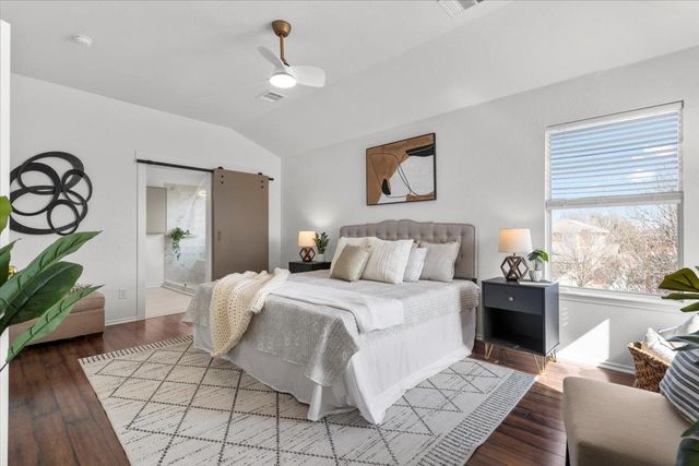 684 Hogan, Kyle, TX 78640