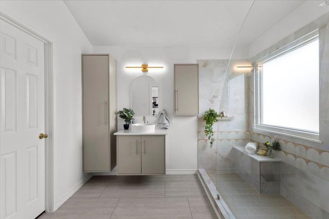 684 Hogan, Kyle, TX 78640