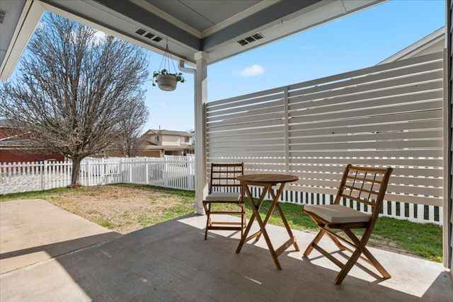 684 Hogan, Kyle, TX 78640