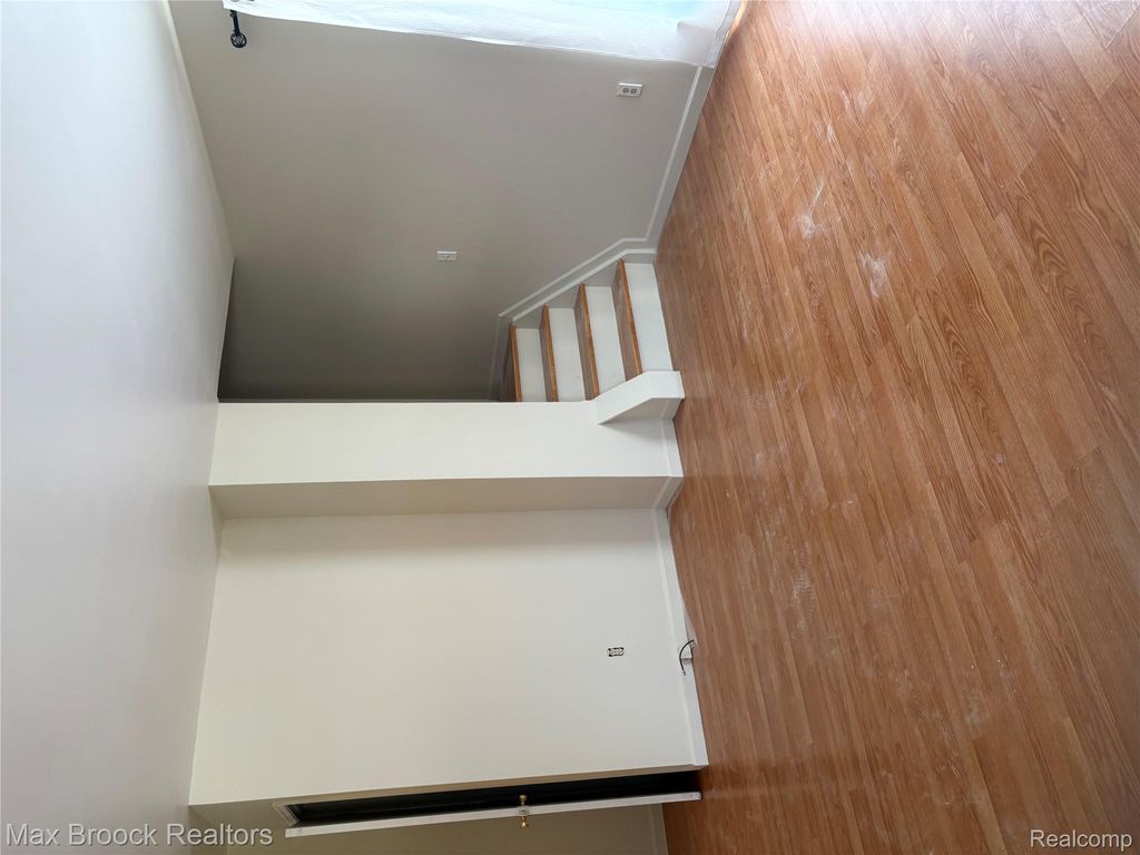 35122 TERRYBROOK Drive, Sterling Heights, MI 48312