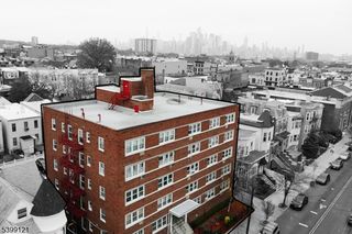 154 Bowers St 2D, Jersey City, NJ 07307