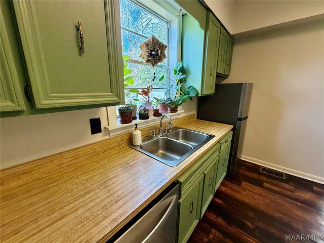 2219 St Charles Avenue, Montgomery, AL 36107