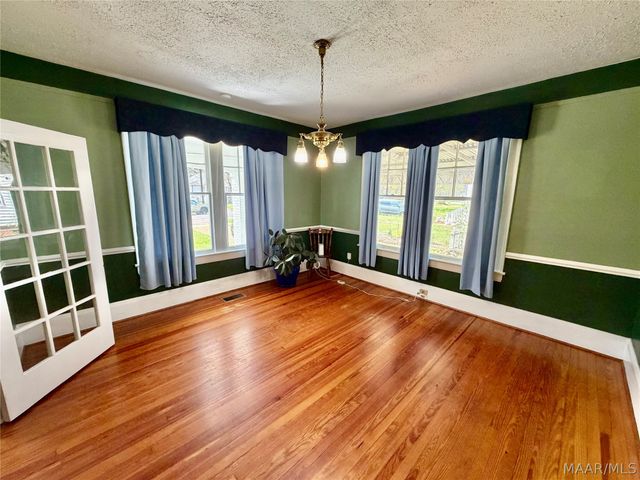 2219 St Charles Avenue, Montgomery, AL 36107