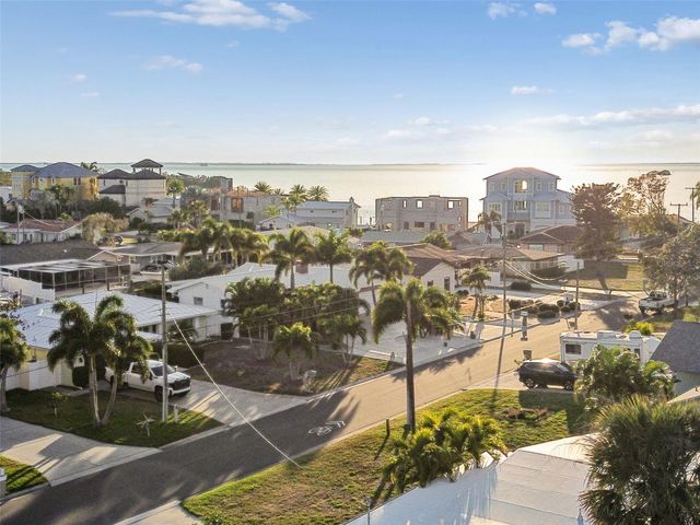 224 TIMBERLANE DRIVE, Palm Harbor, FL 34683