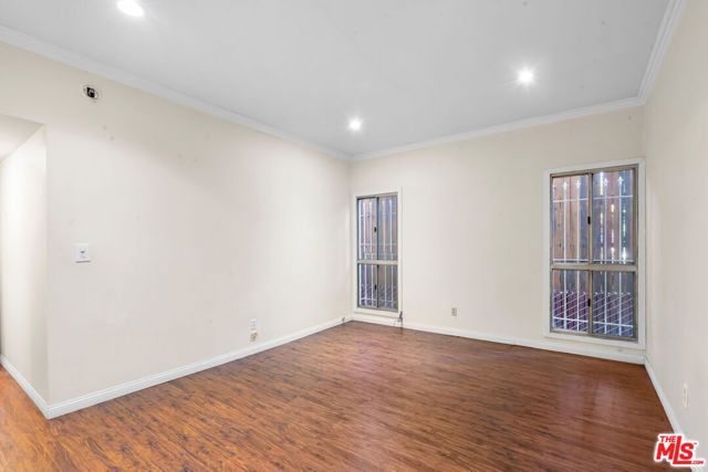 822 S Windsor Boulevard 102, Los Angeles, CA 90005