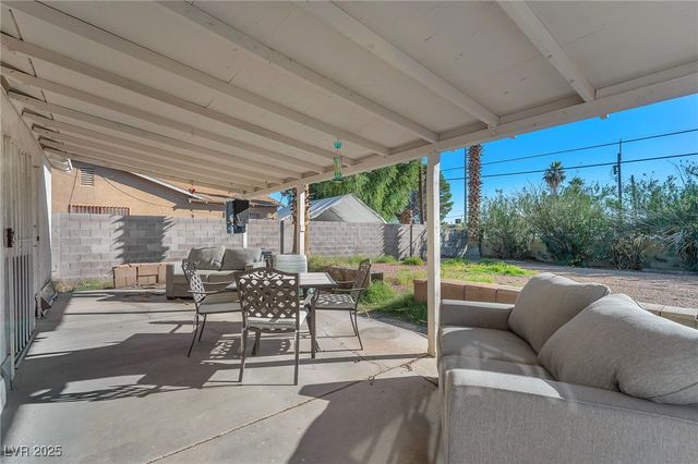 2900 Brady Avenue, Las Vegas, NV 89101