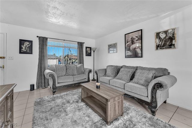 2900 Brady Avenue, Las Vegas, NV 89101