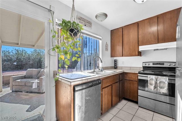 2900 Brady Avenue, Las Vegas, NV 89101