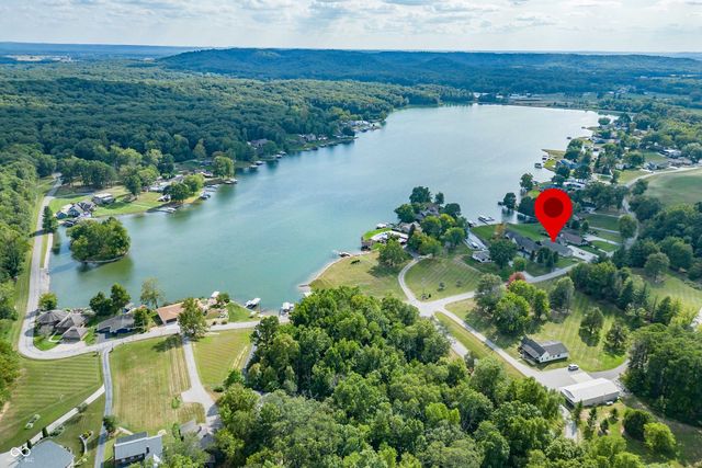 1085 E North Shore Drive, Brownstown, IN 47220