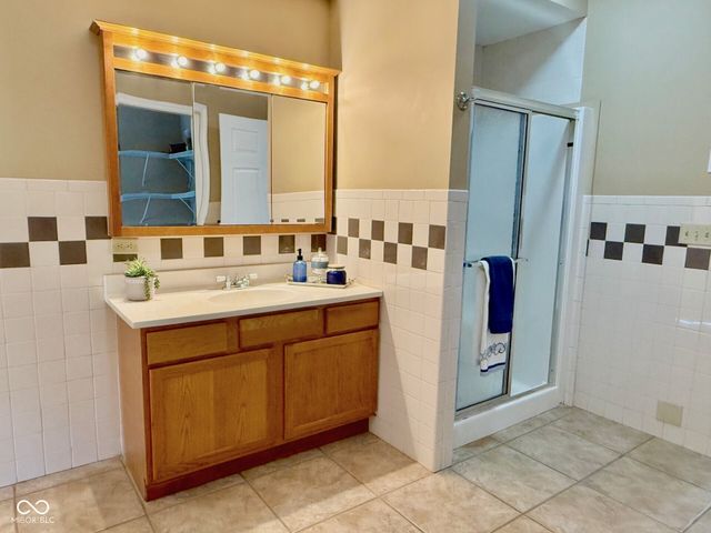 1085 E North Shore Drive, Brownstown, IN 47220