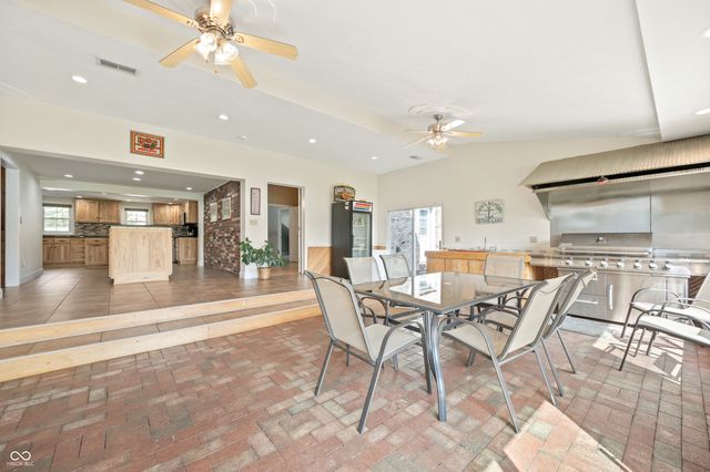 1085 E North Shore Drive, Brownstown, IN 47220