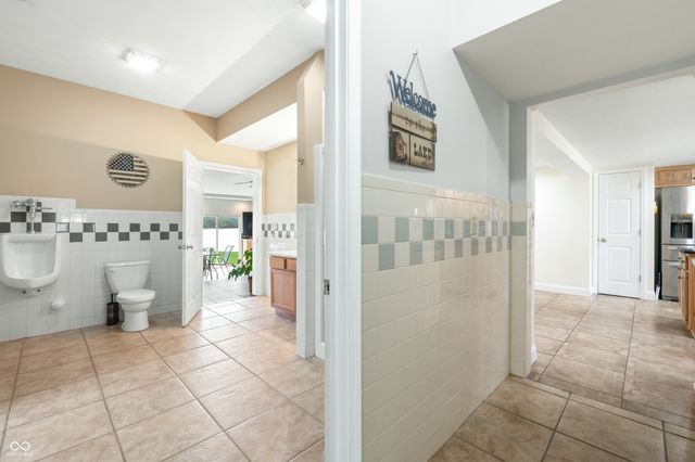 1085 E North Shore Drive, Brownstown, IN 47220