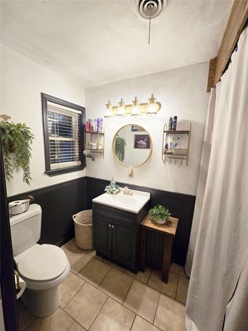 2306 Hollywood Avenue, Liberty, TX 77575