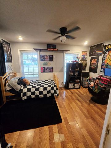 2306 Hollywood Avenue, Liberty, TX 77575