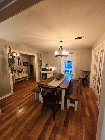 2306 Hollywood Avenue, Liberty, TX 77575