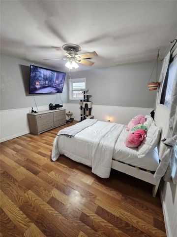 2306 Hollywood Avenue, Liberty, TX 77575