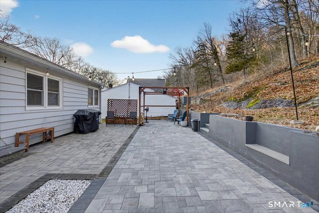 148 Roosevelt Drive, Seymour, CT 06483