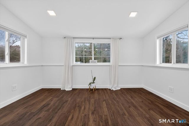 148 Roosevelt Drive, Seymour, CT 06483