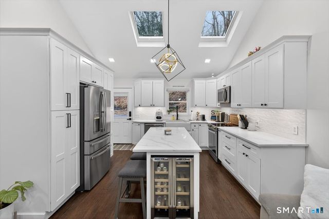 148 Roosevelt Drive, Seymour, CT 06483