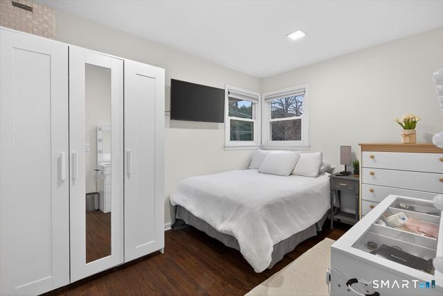 148 Roosevelt Drive, Seymour, CT 06483