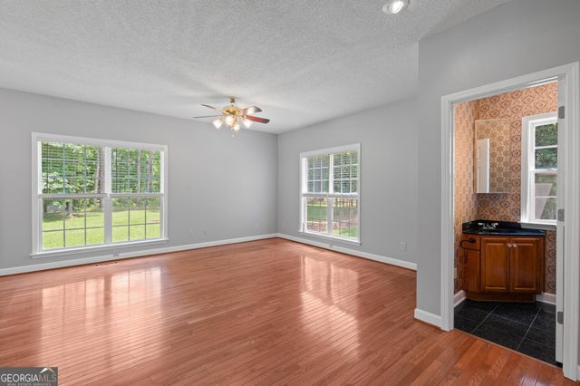 121 Katy Lake Road, Jackson, GA 30233