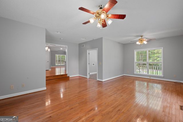 121 Katy Lake Road, Jackson, GA 30233
