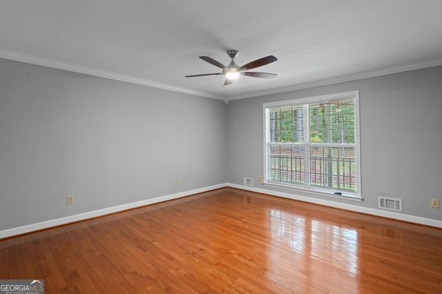 121 Katy Lake Road, Jackson, GA 30233