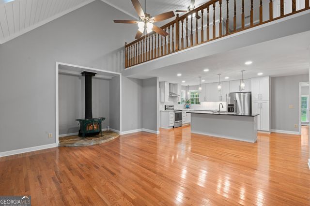 121 Katy Lake Road, Jackson, GA 30233