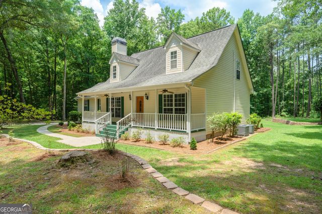 121 Katy Lake Road, Jackson, GA 30233