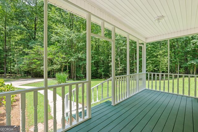 121 Katy Lake Road, Jackson, GA 30233