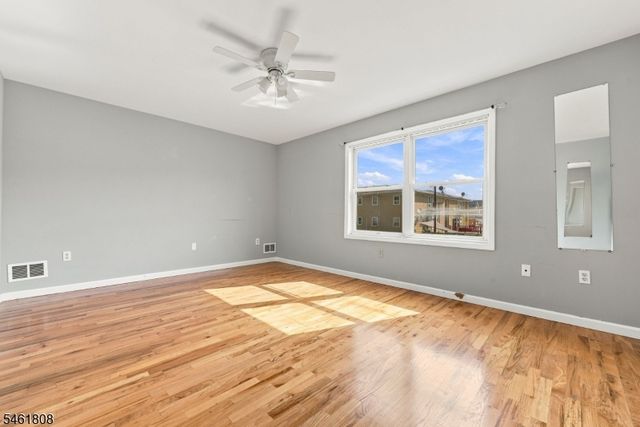 250 Passaic Ave, East Newark Boro, NJ 07029