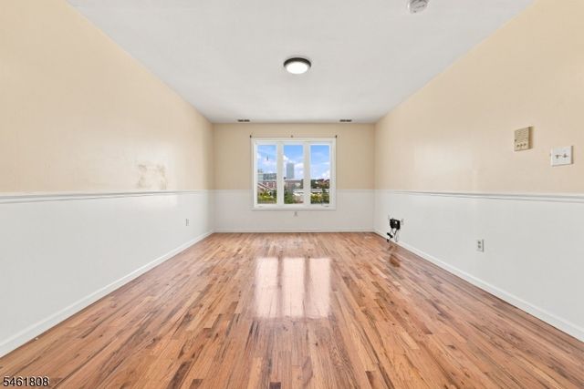 250 Passaic Ave, East Newark Boro, NJ 07029