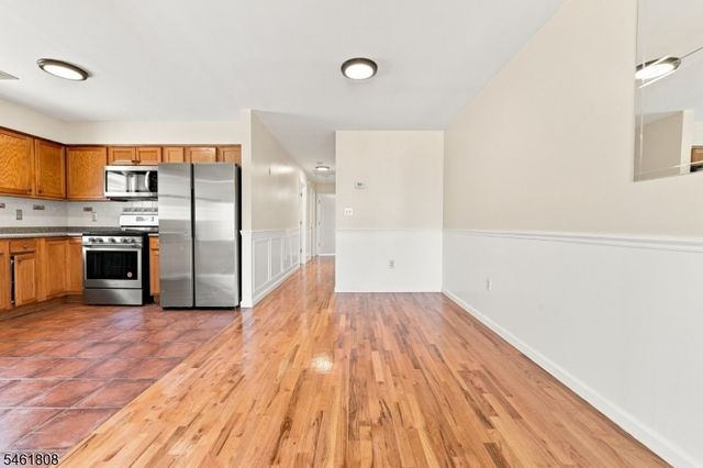 250 Passaic Ave, East Newark Boro, NJ 07029