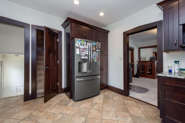 2111 74th STREET, Kenosha, WI 53143