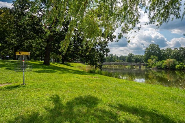 2111 74th STREET, Kenosha, WI 53143