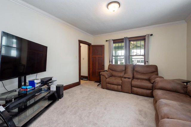 2111 74th STREET, Kenosha, WI 53143