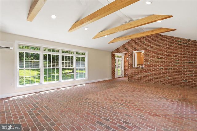 21615 RIDENOUR RD, Boonsboro, MD 21713